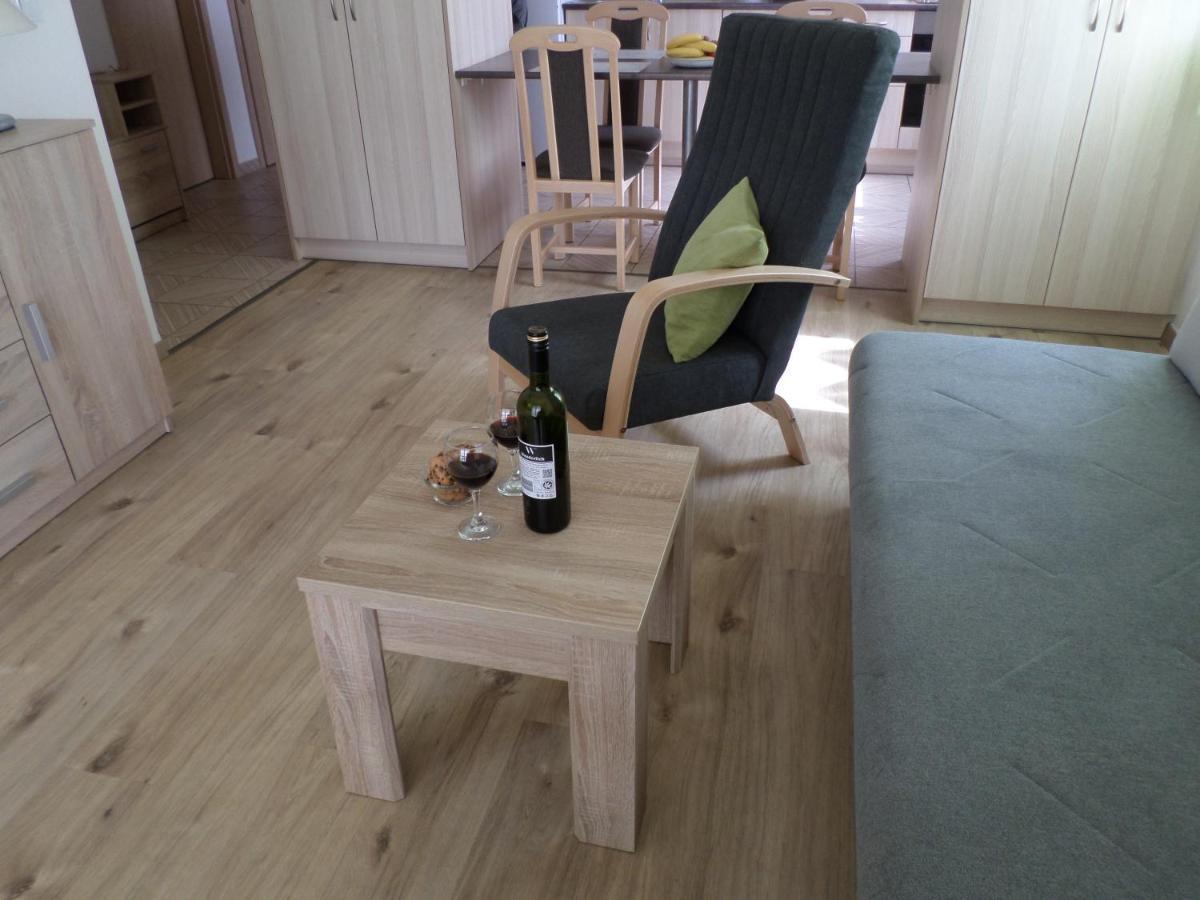 Lakoparki Apartman ヴェスプレーム エクステリア 写真