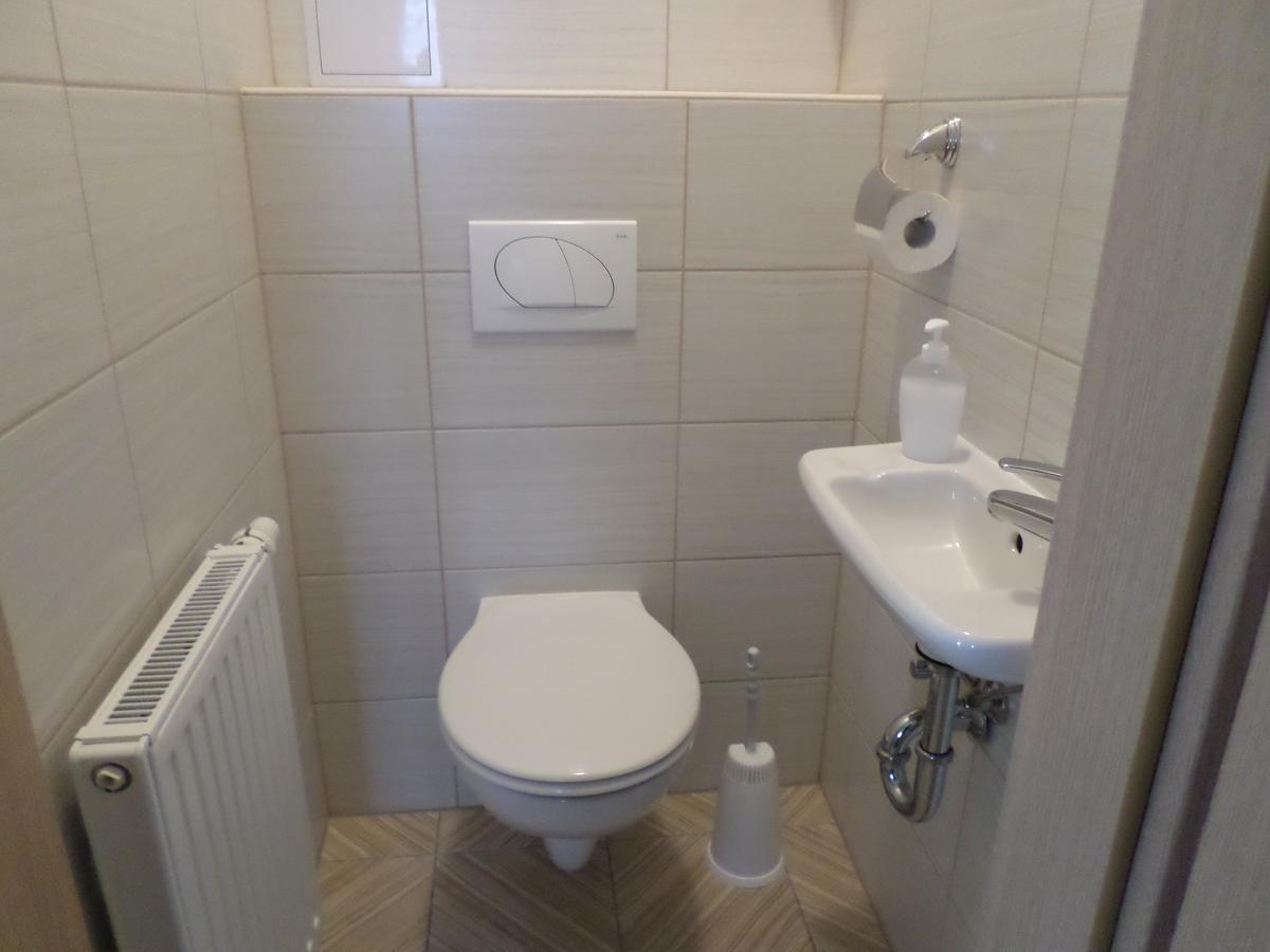 Lakoparki Apartman ヴェスプレーム エクステリア 写真